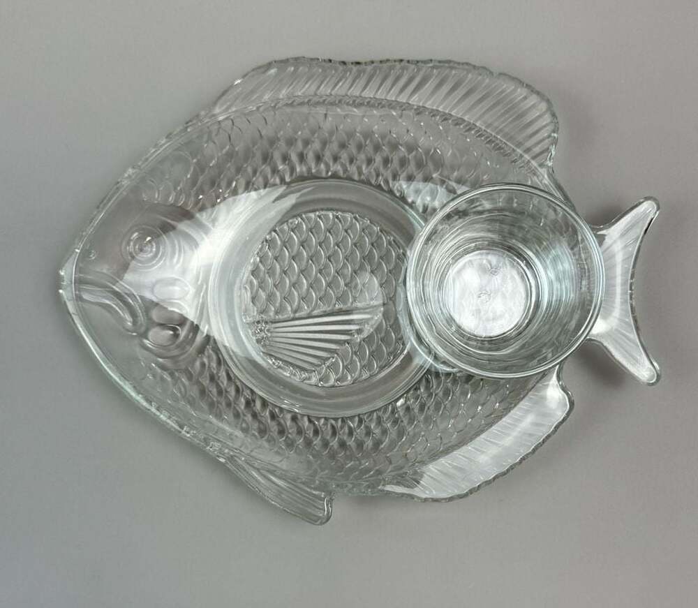 Vintage Clear Glass Fish Shaped Sushi Plates Sauce Cups Set of 3